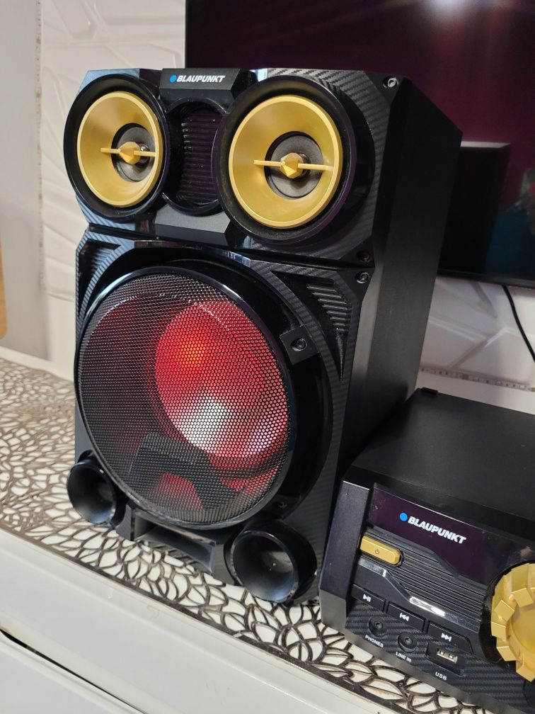 Wierza Hf Blaupunkt MC200BT bluetooht karaoke z dwoma mikrofonami