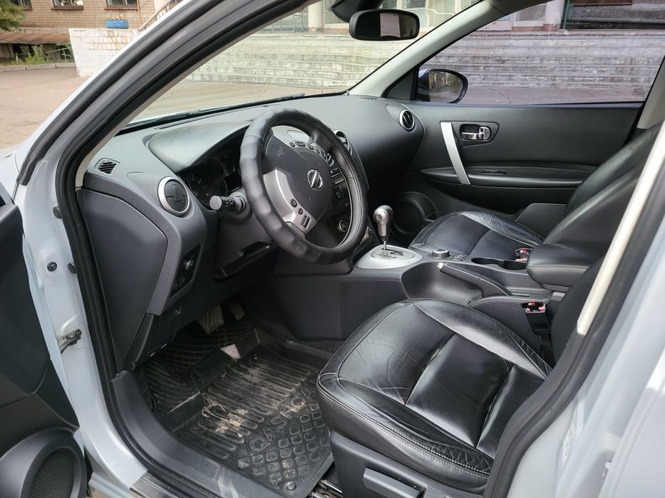 Продам Nissan Qashqai 2.0avtomat
