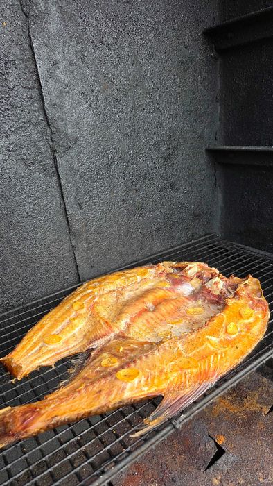 Копченая рыба, карп, лещ, лосось