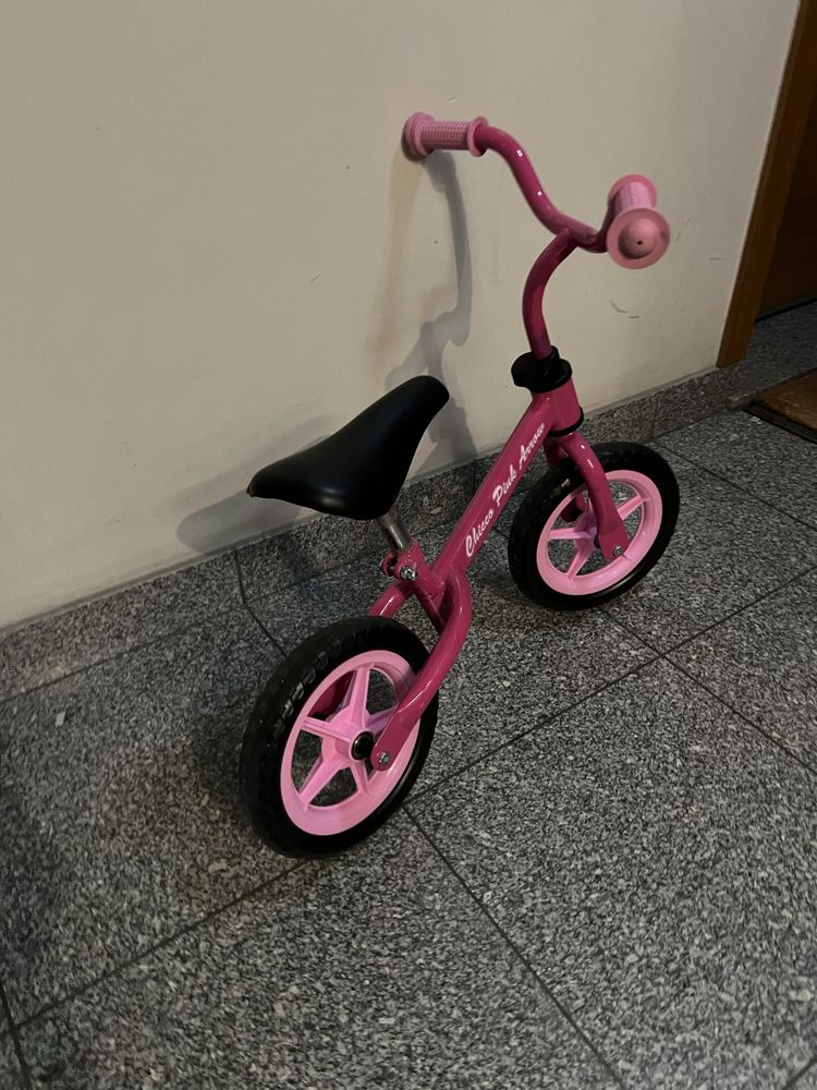 Bicicleta chicco  menina