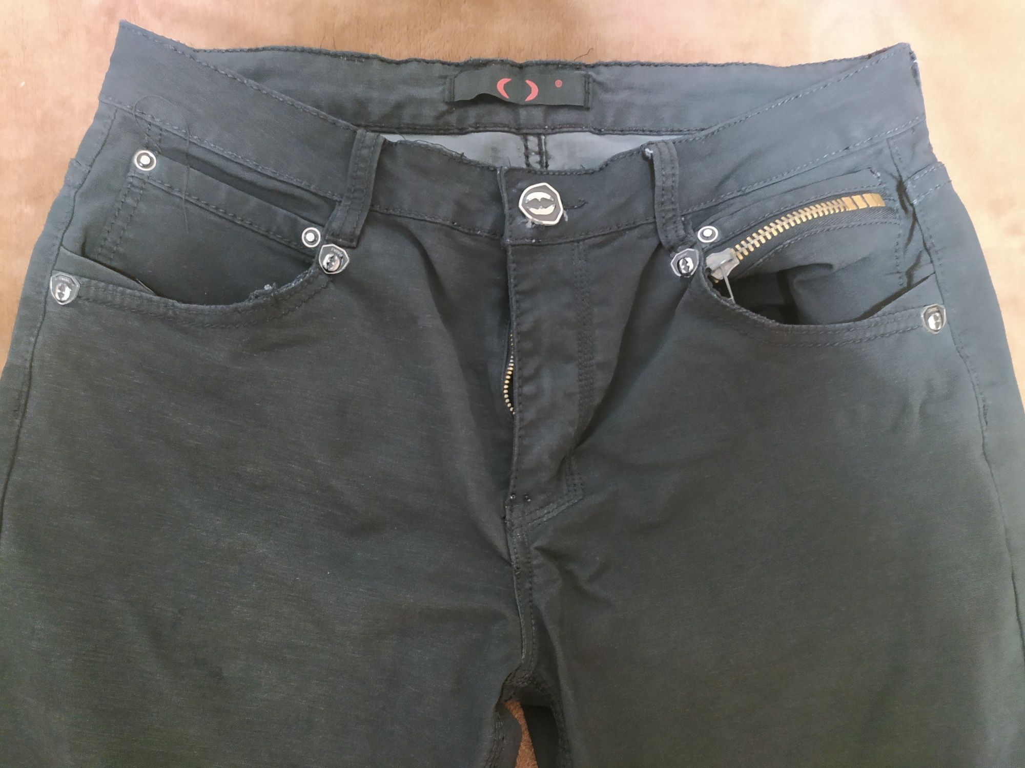 Мужские чёрные джинсы 50 размера