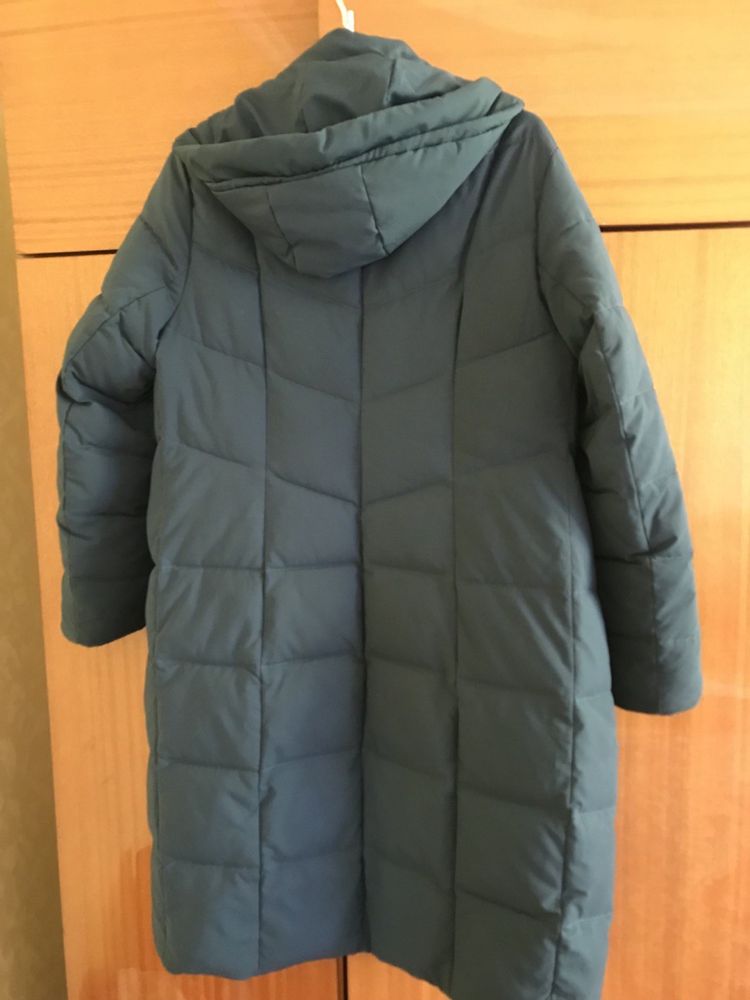 Пальто жіноче б.в 50-52 розмір зимове