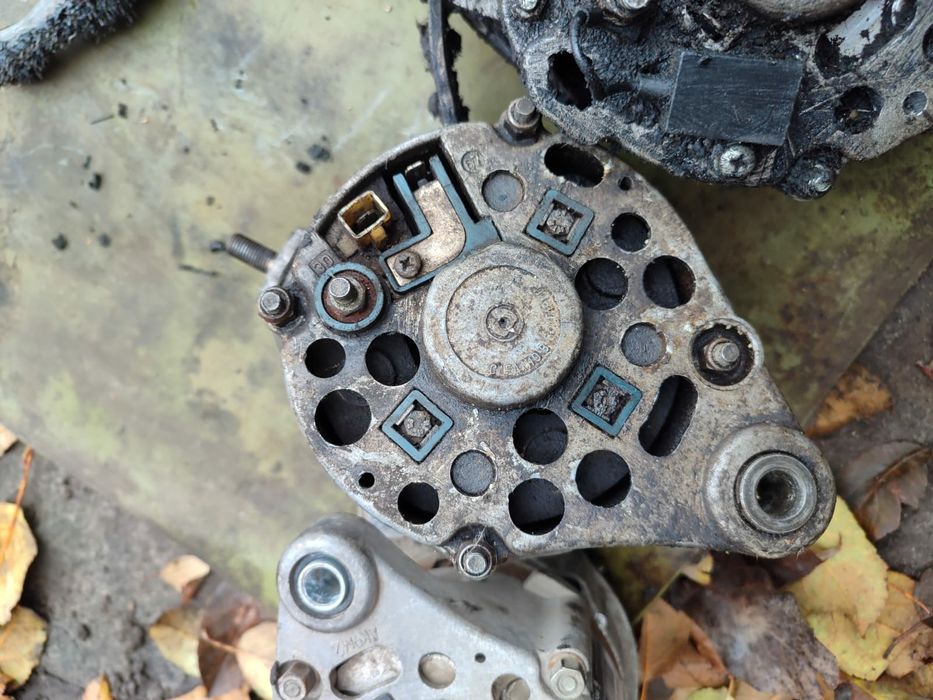 Генератор,стартер Таврія СЛАВУТА ВАЗ 2101-08 2110 москвич,Волга Газ 24