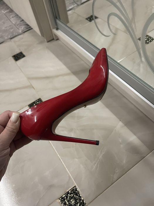 Туфлі шкіряні віто россі