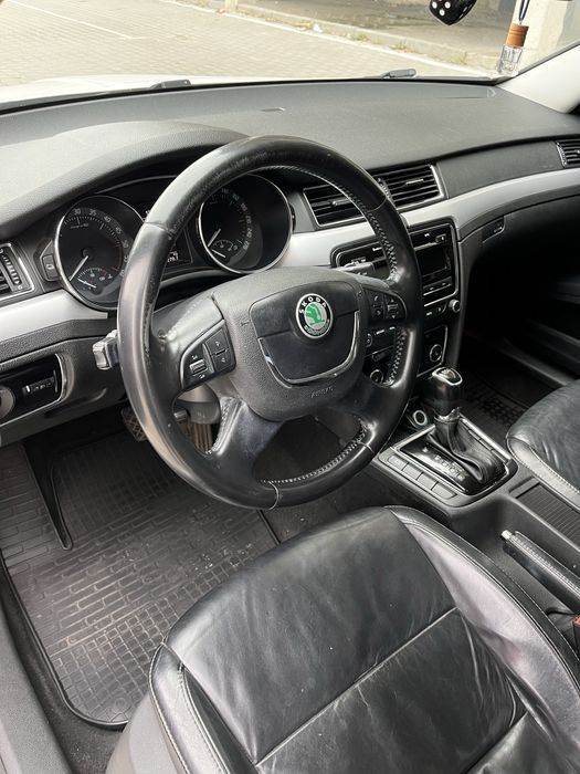 Skoda Superb 2.0d 2013 р