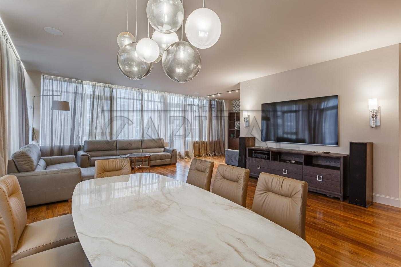 Продаж 3к Кв-ри Бульвар Фонтанів
Київ, Печерський р-н, Саперне поле, 3
