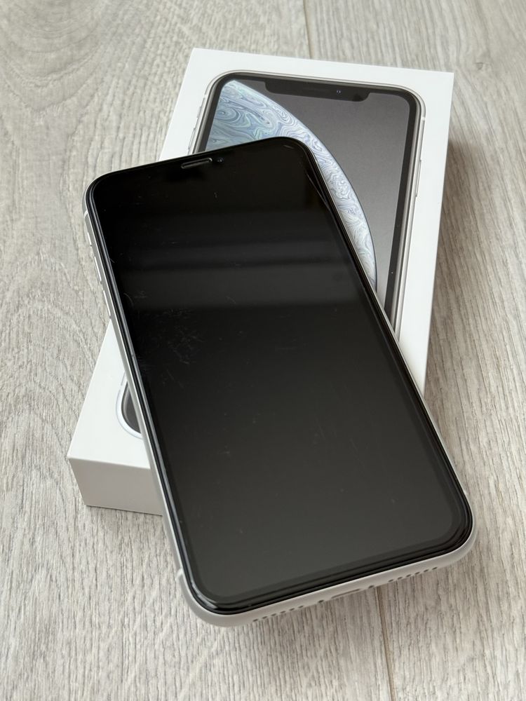 Apple  iPhone  XR
