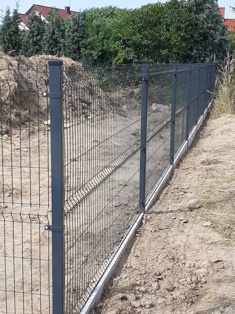 Panel ogrodzeniowy 173 x 250cm 3D fi.4 ral7016 antracyt przęsło płot