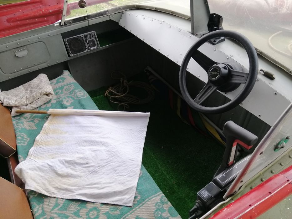 Продам моторну ложку Прогрес 2 з двигуном.