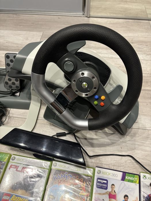 Zestaw kierownica xbox 360, kinect + 22 gry