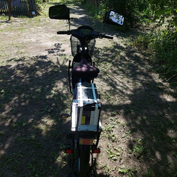 Електровелосипед б/в, електроскутер.