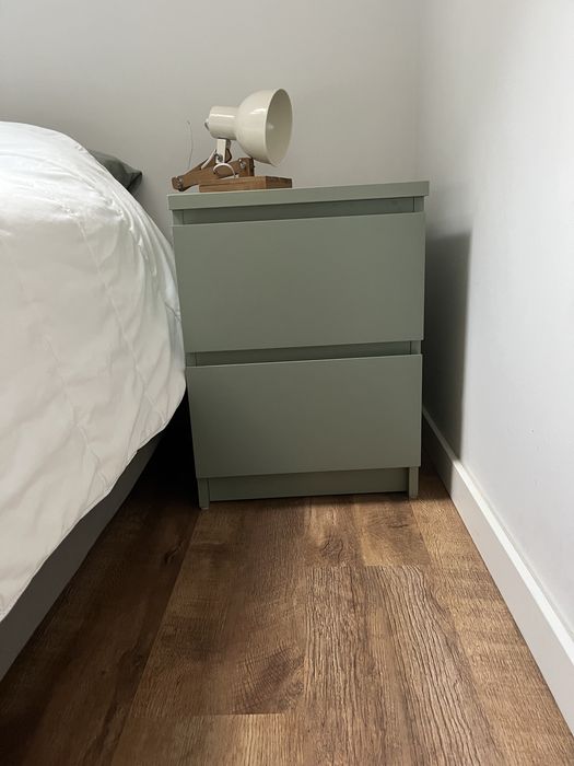 Conjunto de dois gaveteiros Malm ikea para lateral de cama