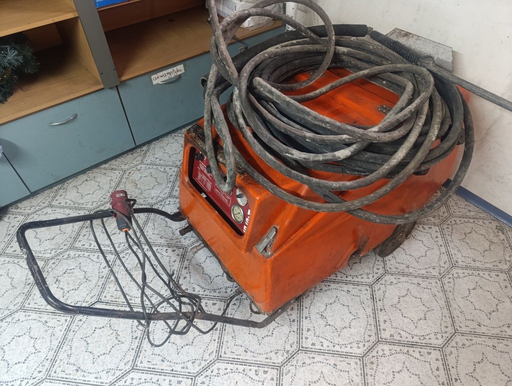 Myjka ciśnieniowa na gorącą wodę UMP 95 Bdb stan nie Karcher HDS
