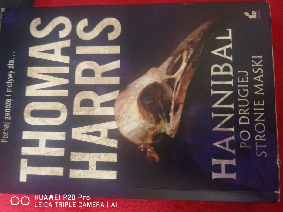 Thomas Harris - Hannibal. Po drugiej stronie maski