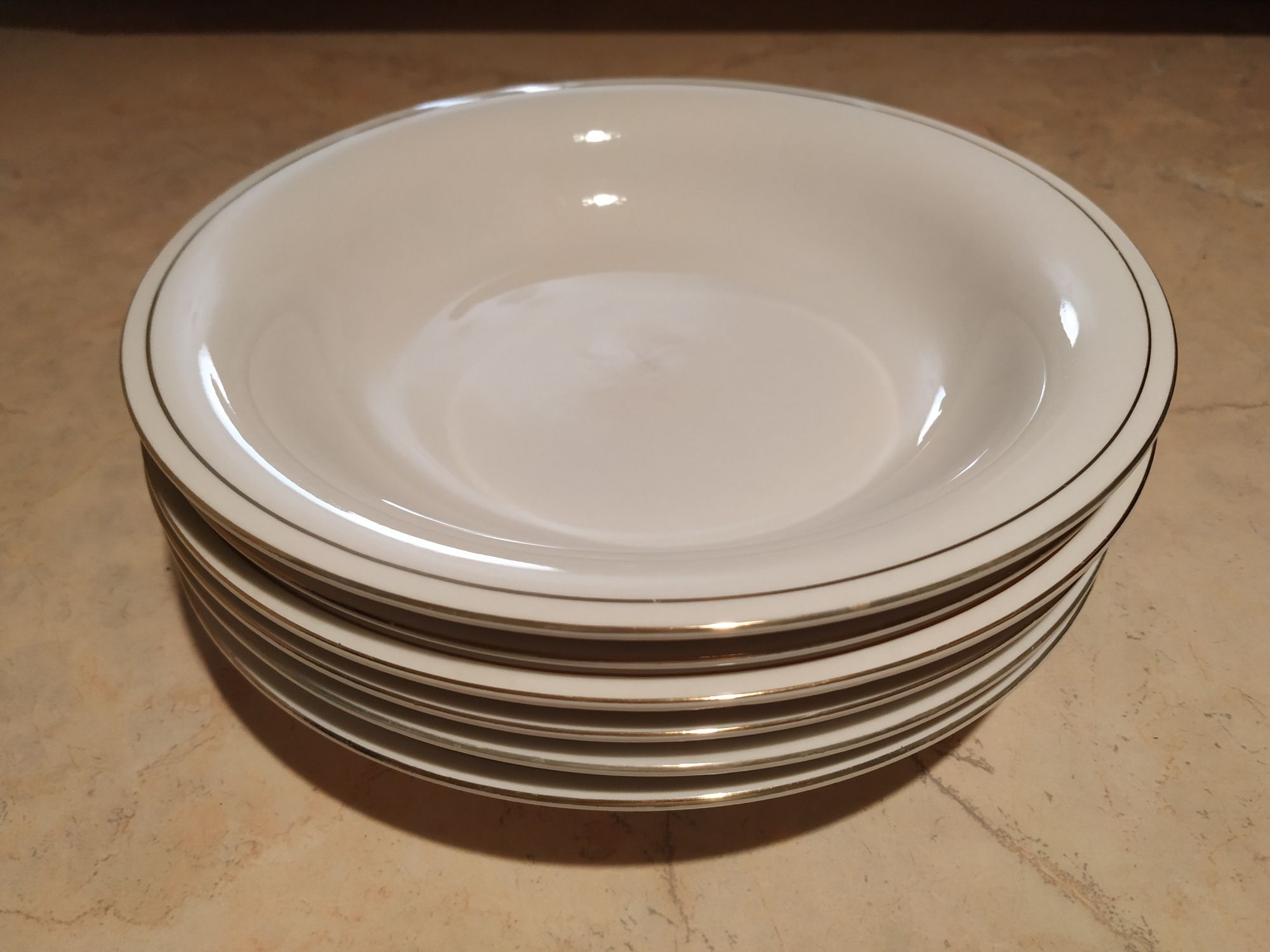 Porcelanowy serwis obiadowy biały Zepter na 6 osób
