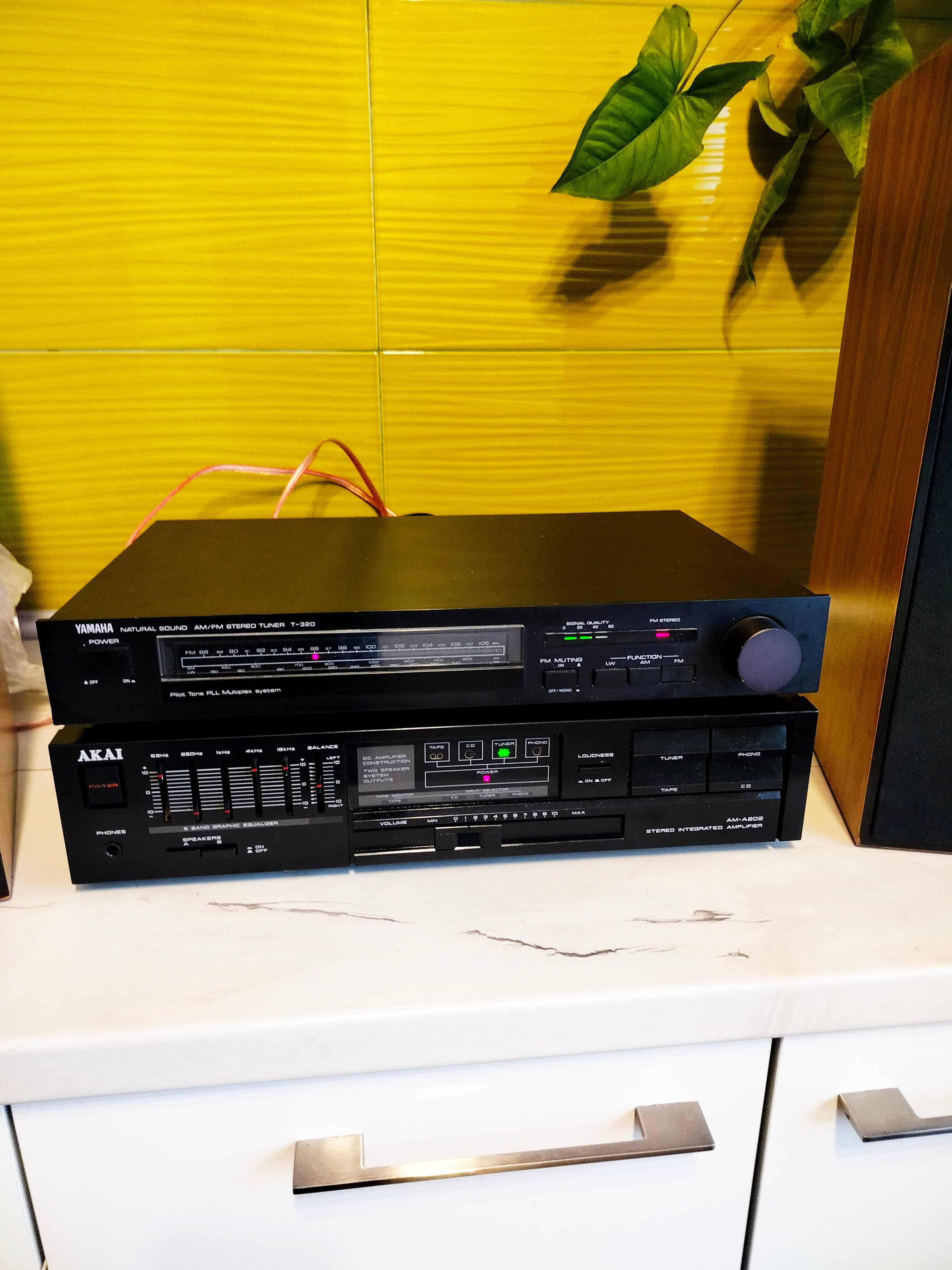 sprzedam wzmacniacz akai  plus tuner yamaha