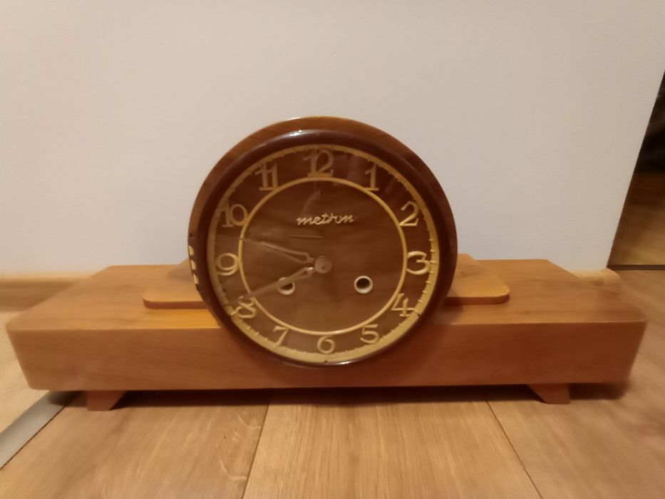 Zegar kominkowy Metron