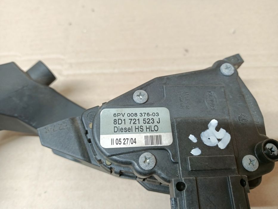 Pedał potencjometr gazu 1.9 2.5 TDI Vw Passat B5 FL Skoda Superb I