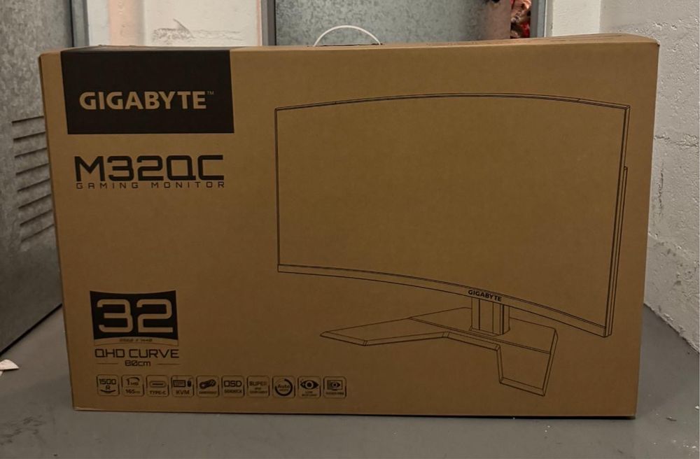 Monitor Gigabyte 32 como novo c/caixa