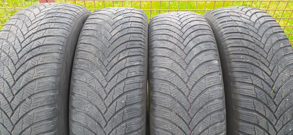 ZIMA 4x 195/65 R15 Firestone Winterhawk 4