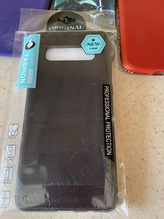 Продам чохли для телефону ціна за все