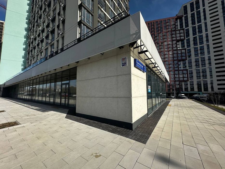 ЖК Діброва Парк!Фасадне нежитлове приміщення на Віктора Некрасова.