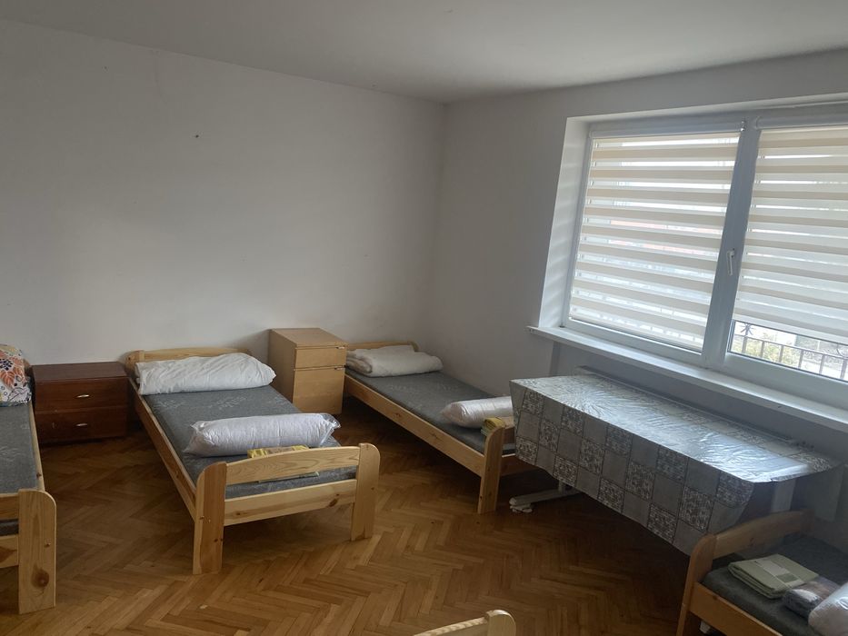 Dom dla pracownikow .Hostel. Noclegi . Bez kaucja.Dla paru.Rodziny