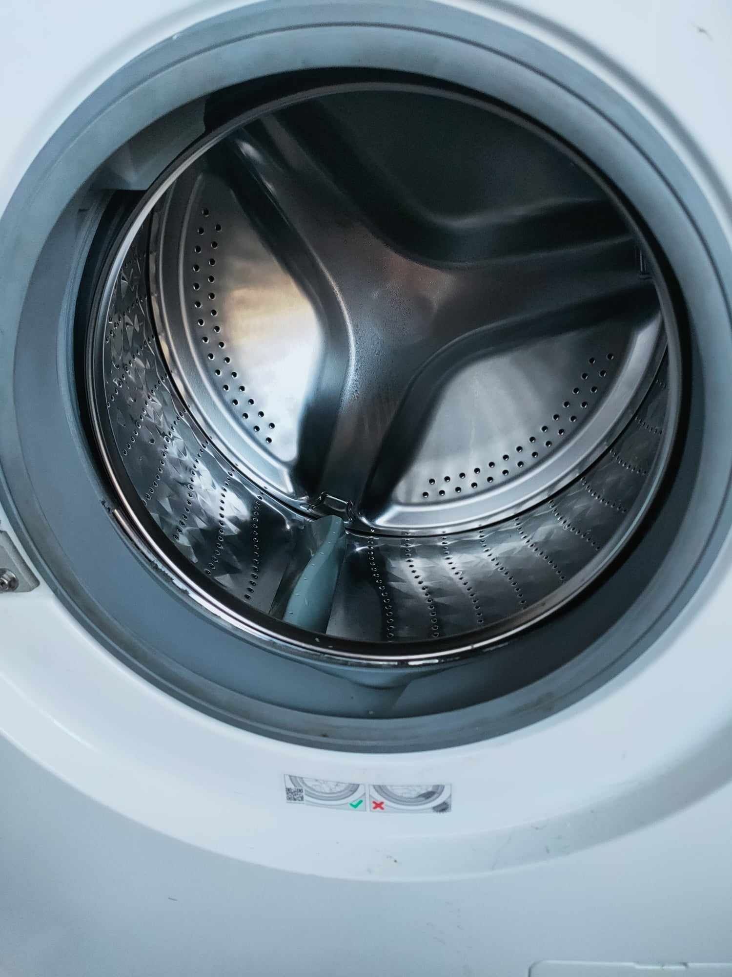 Pralka SAMSUNG eko bubble wf70F5E0W2W EcoBubble 7kg 1200 obr