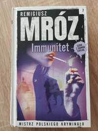 Remigiusz Mroz ,,Immunitet''