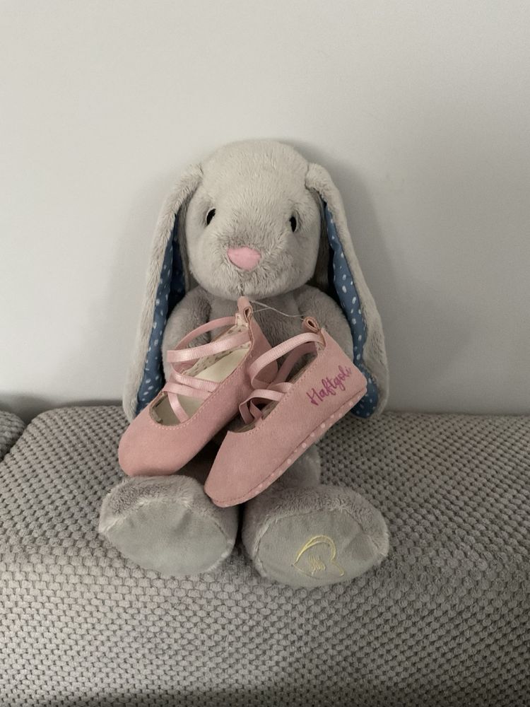 Buciki niechodki różowe zamszowe baletki buty niemowlęce
