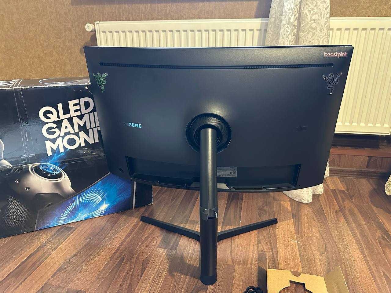 Монітор Samsung QLED 32 144 гц 1 мс розборка