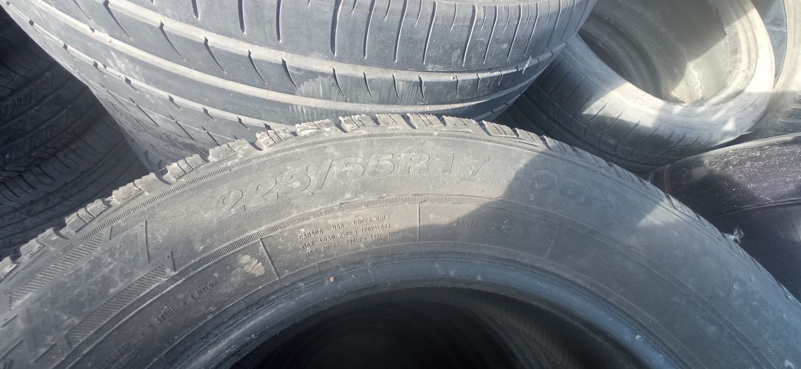 Продам резину 225/65 r17 зимові