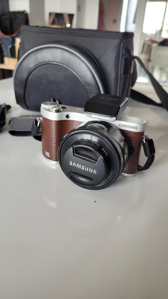 Samsung nx300 nx 300 bezlusterkowiec
