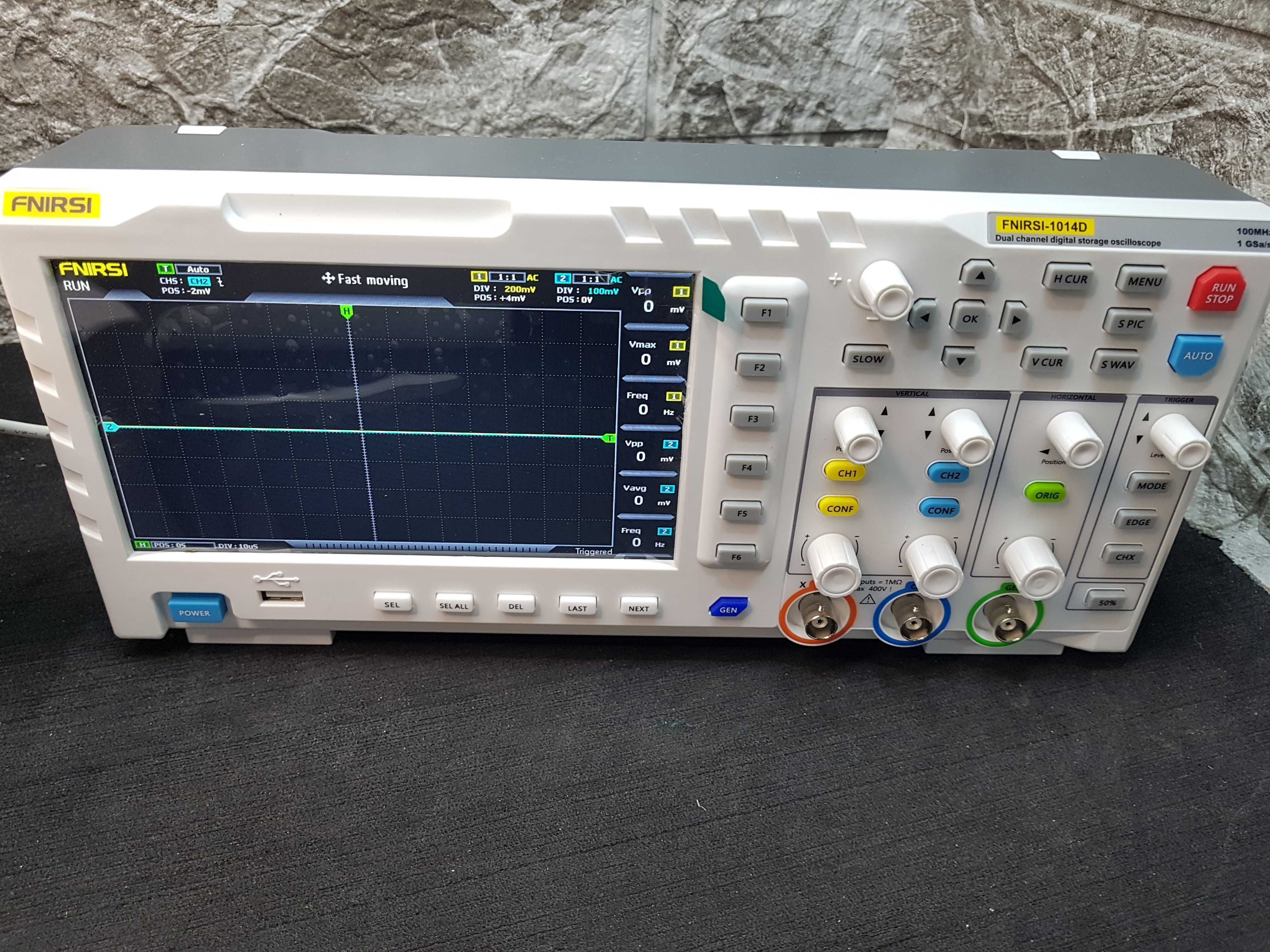 Цифровий осцилограф FNIRSI 1014D 2 в 1, генератор сигналів DDS
