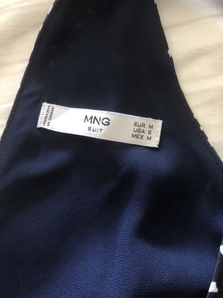 Vestido de trespasse azul e branco, tamanho M, da Mango - NOVO