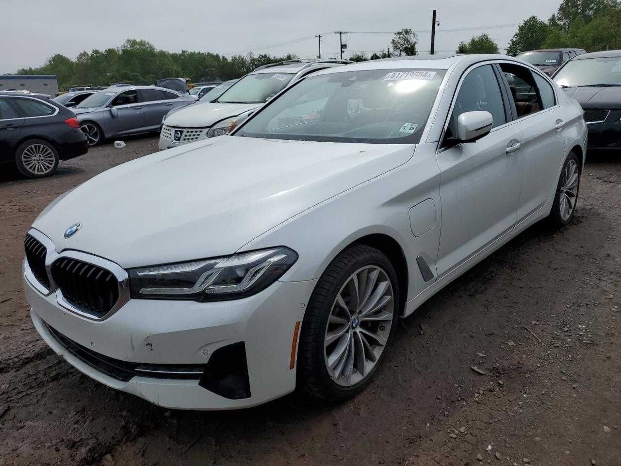 2021 BMW 530XE Вигода