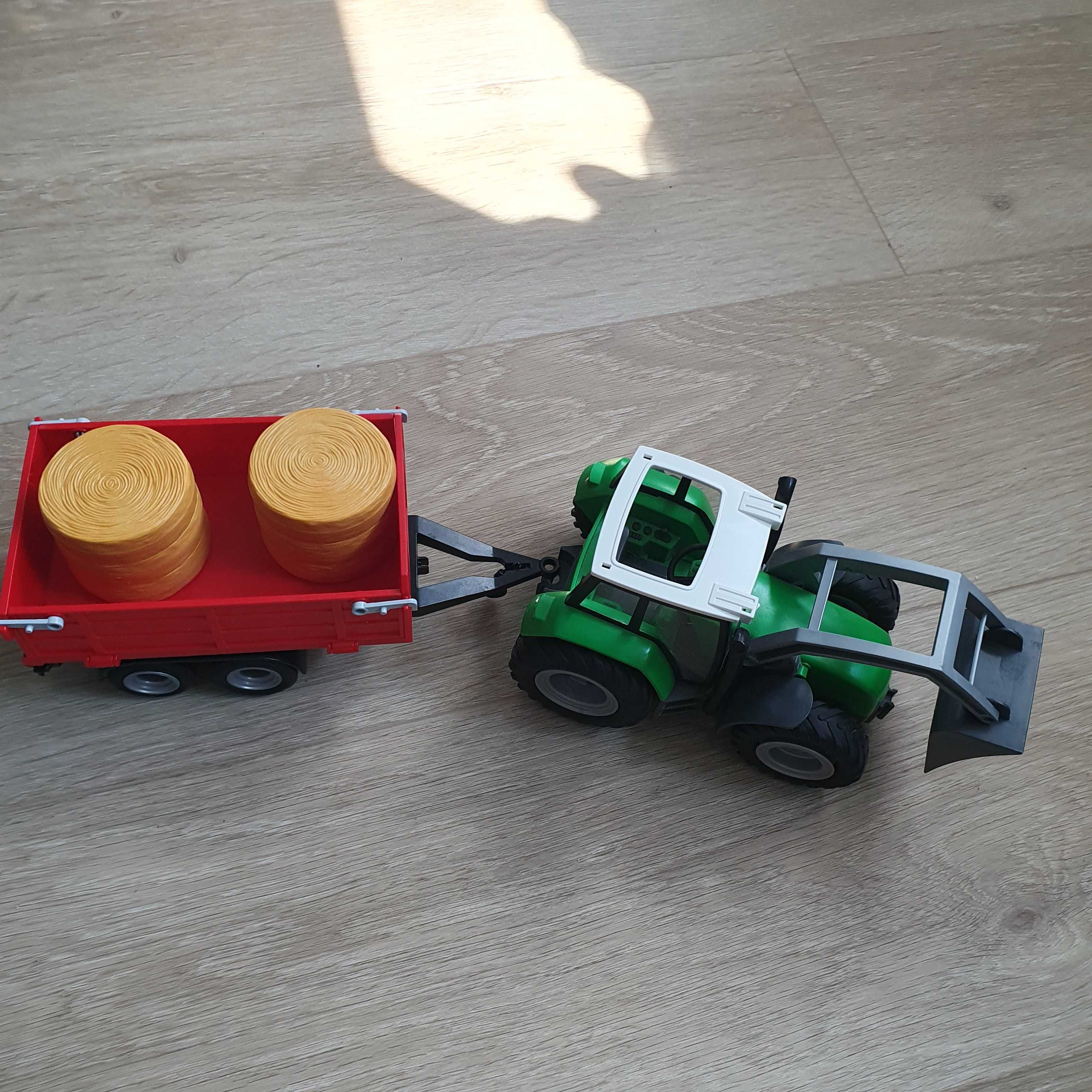 Playmobil traktor z przyczepą