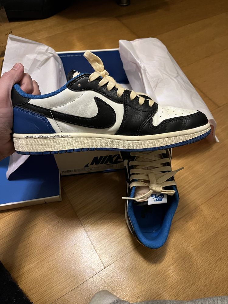 Nike Air Jordan 1 low x Travis Scott x Fragment Design