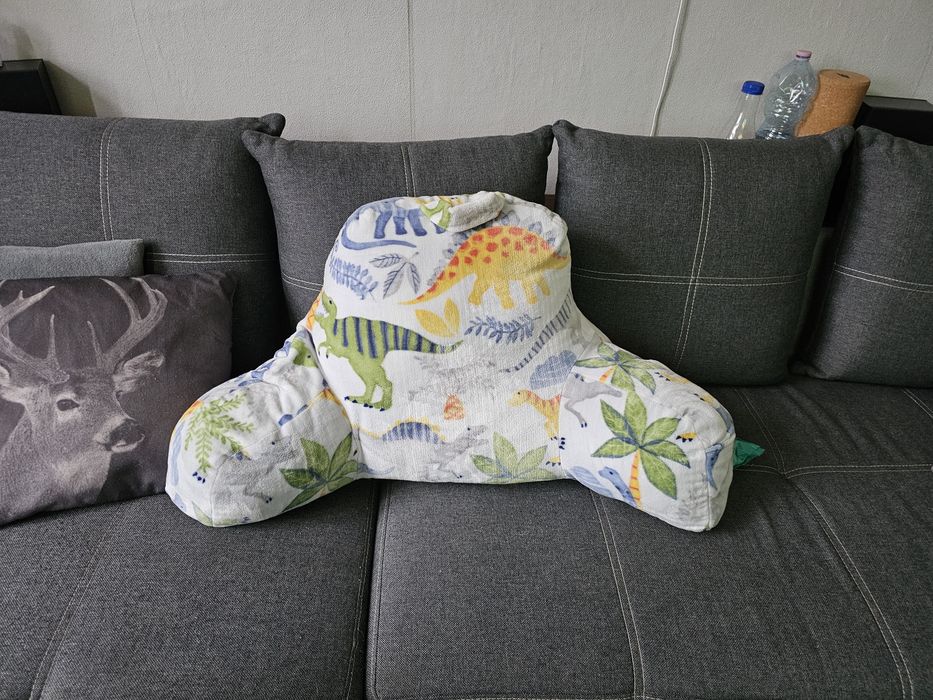 Poduszka do czytania/siedzenia dla dziecka