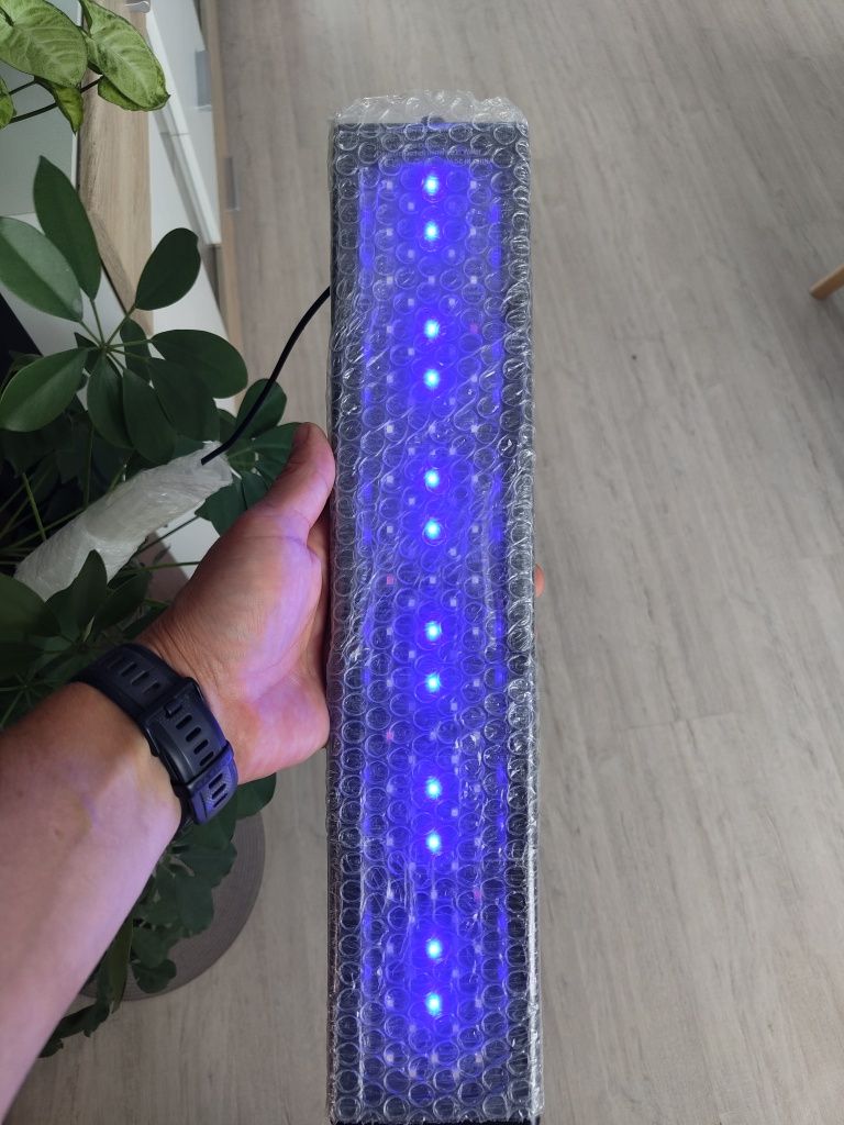 Oświetlenie LED do akwarium