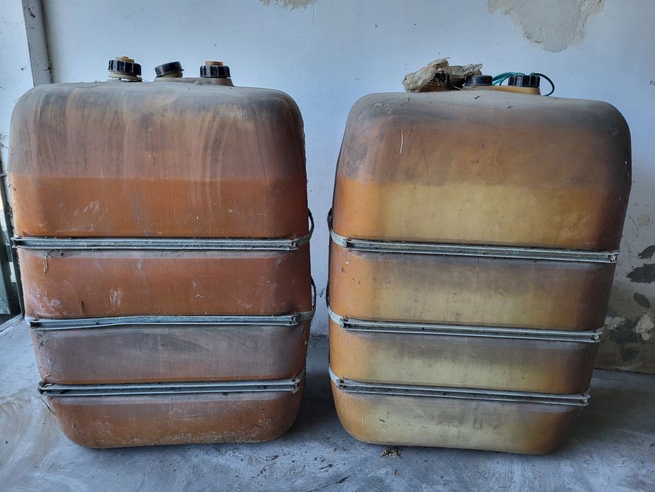 Zbiornik mauzer 1000L, 2 sztuki