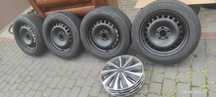 Sprzedam felgi stalowe z oponami zimowymi od Volvo V70 III-komplet