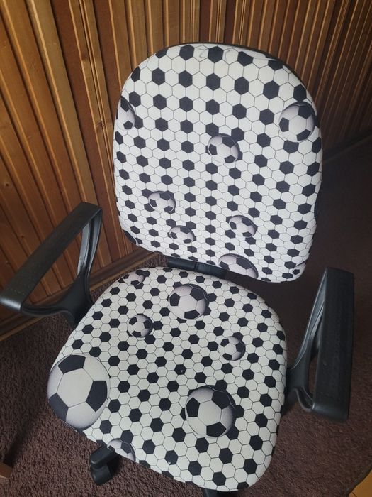 Fotel obrotowy biurowy