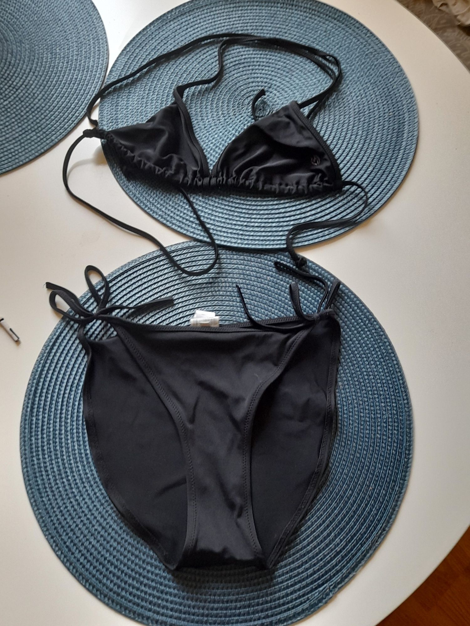 Czarny damski kostium kąpielowy Tribord 38