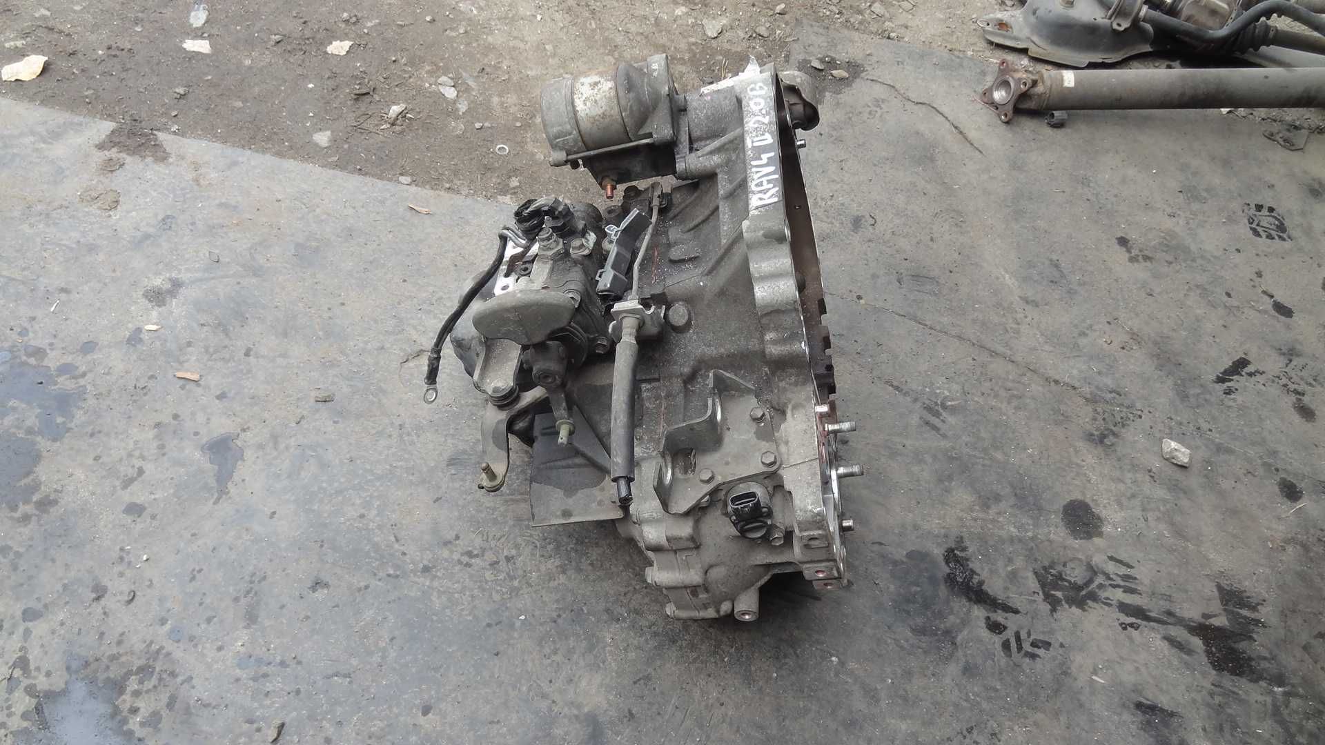 Toyota rav4 II 00-05  2.0 vvti skrzynia biegów
