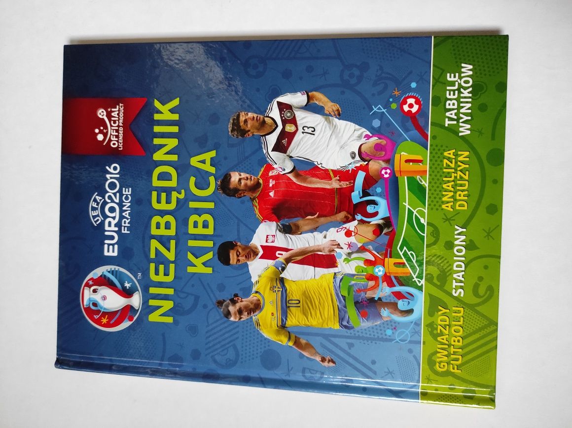 książki: "Niezbędnik kibica mundial 2018" "Niezbędnik kibica Euro2016