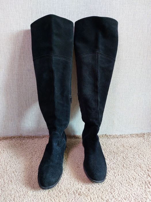 Замшевые осенние сапоги ботфорты Lavorazione Artigiana. 38 р., 25 см.