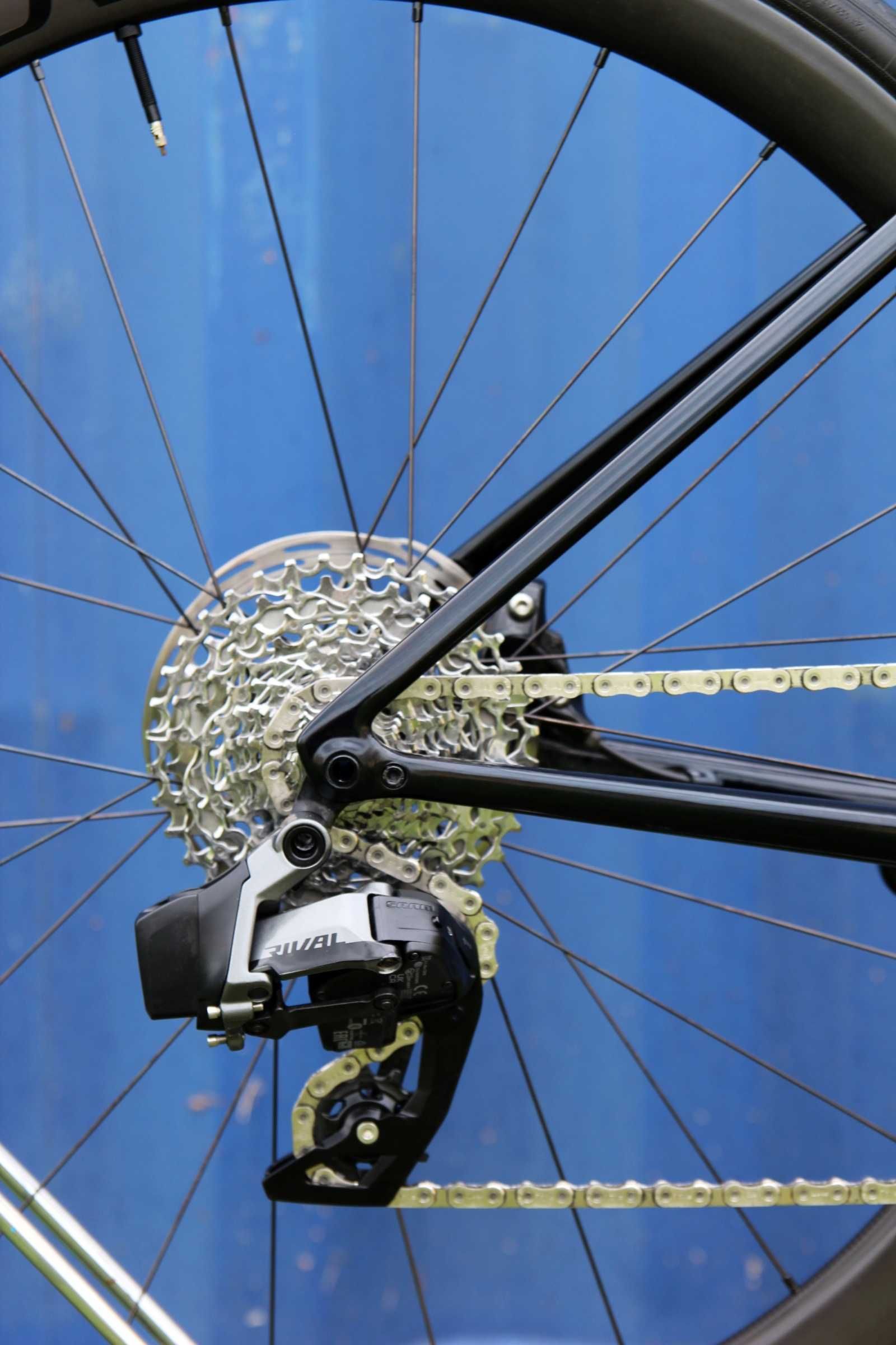 Rower szosowy SPECIALIZED TARMAC SL8 Expert Sram Rival AXS, roz.52