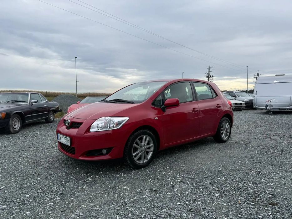 Toyota Auris Czujniki Parkowania ! Alufelgi ! Opony wielosezonowe 2024r !