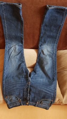 Продам оригинальные джинсы LEVIS 501 W30 L34 (48р)